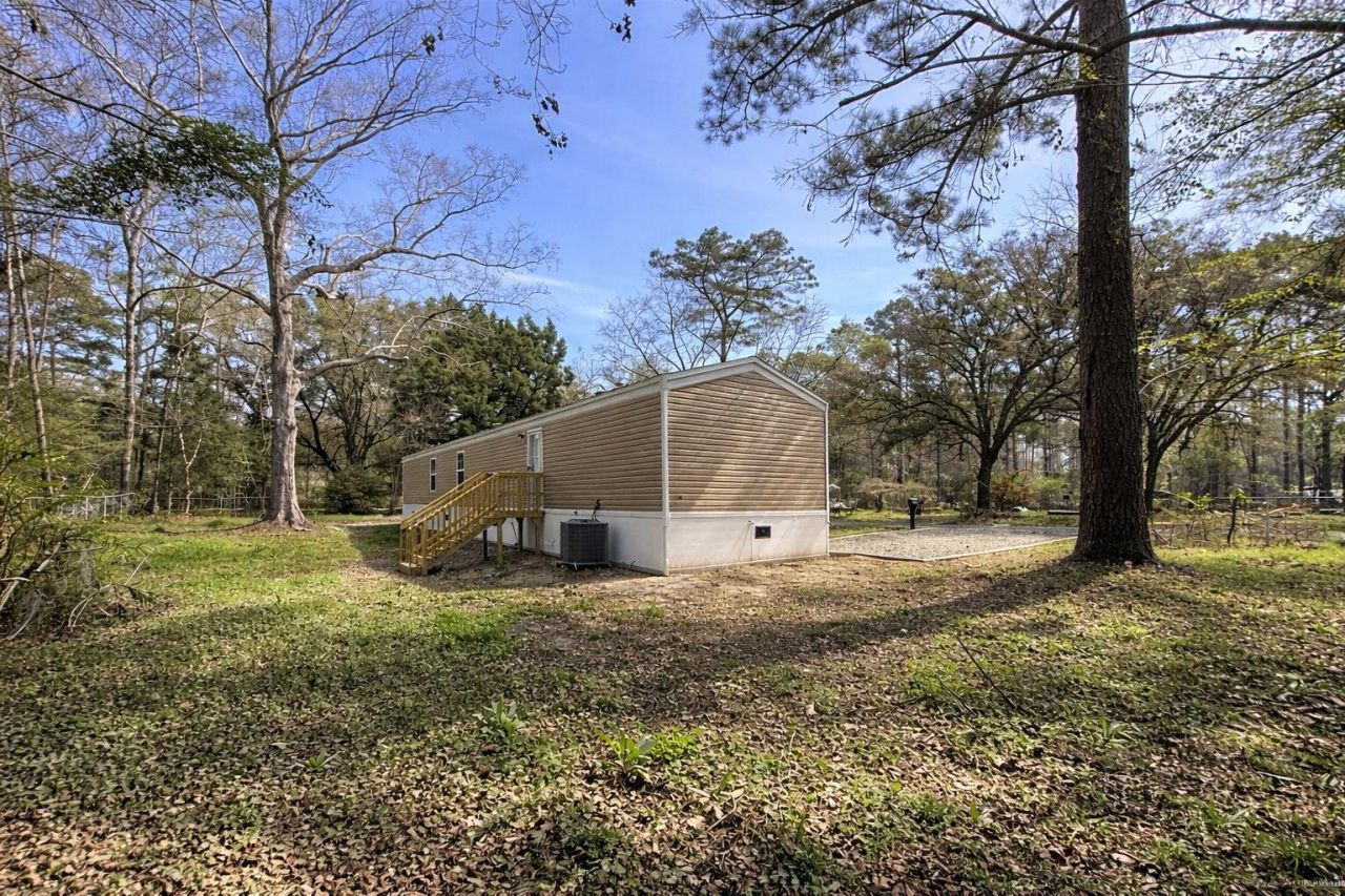 115 Whippoorwill Drive Photo 22