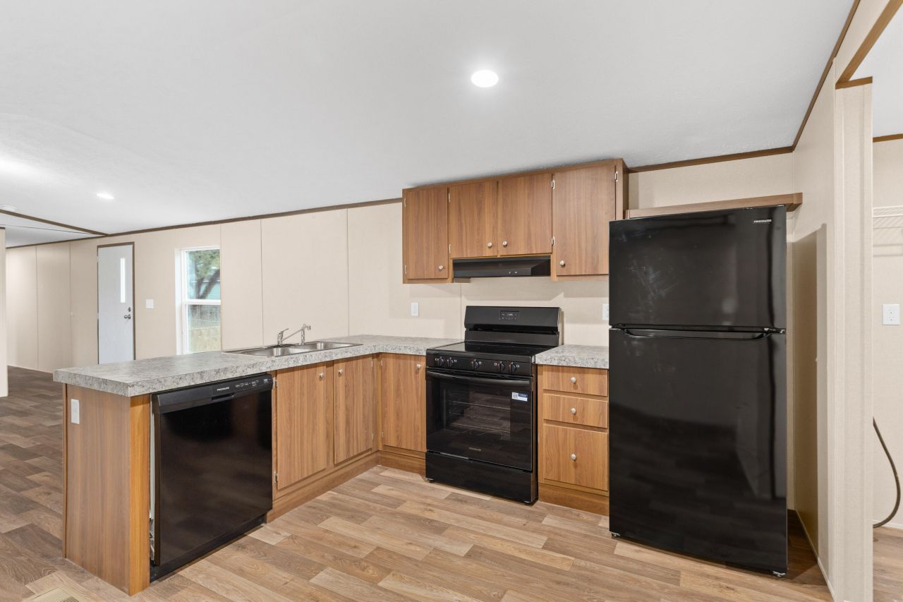 115 Whippoorwill Drive Photo 9