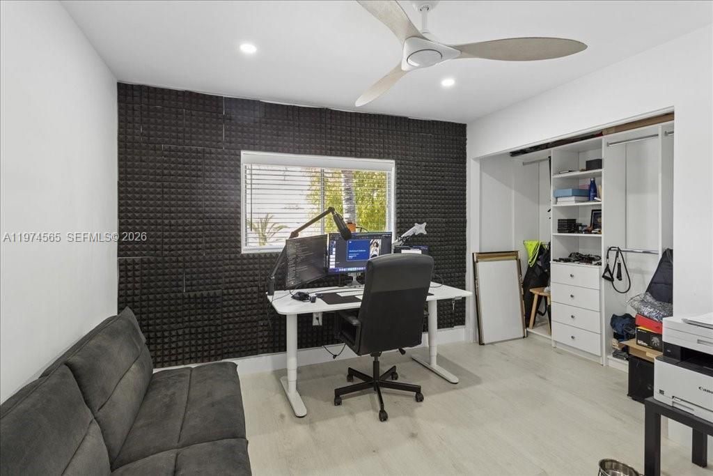 611 NW 205th Ave, Pembroke Pines, FL 33029 Photo