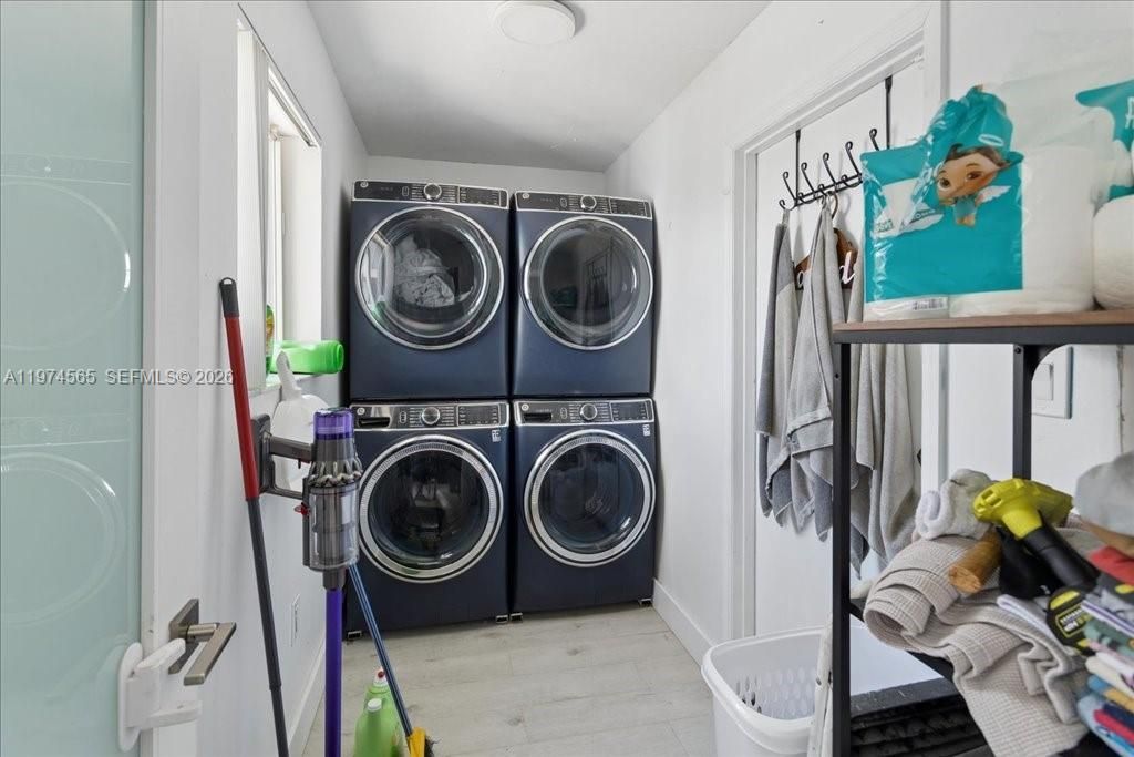 611 NW 205th Ave, Pembroke Pines, FL 33029 Photo