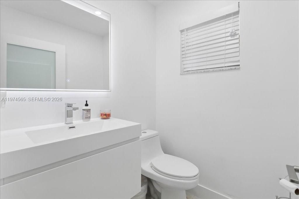 611 NW 205th Ave, Pembroke Pines, FL 33029 Photo