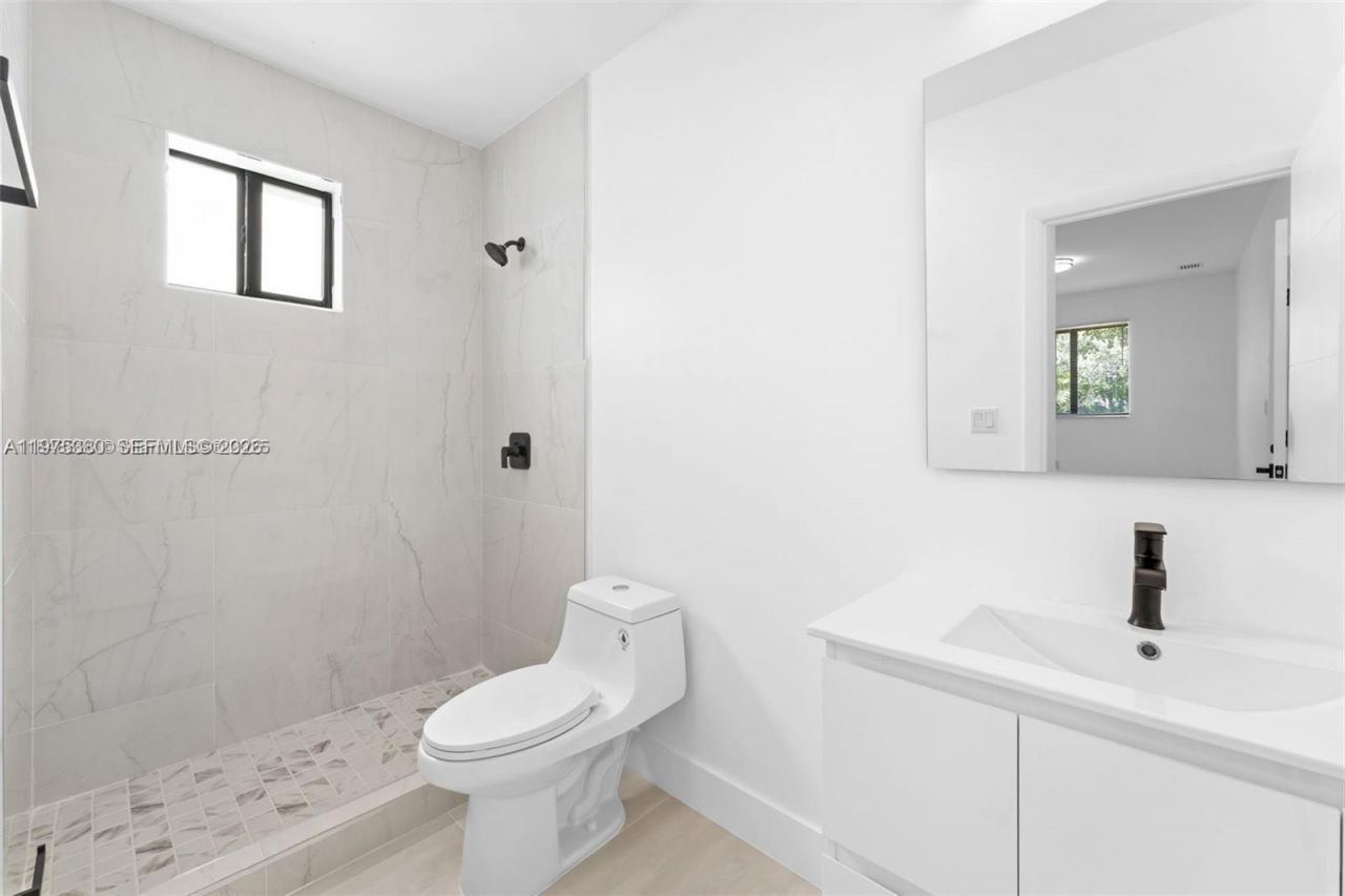 3712 NW 13th Pl , Unit 2, Miami, FL 33142 Photo