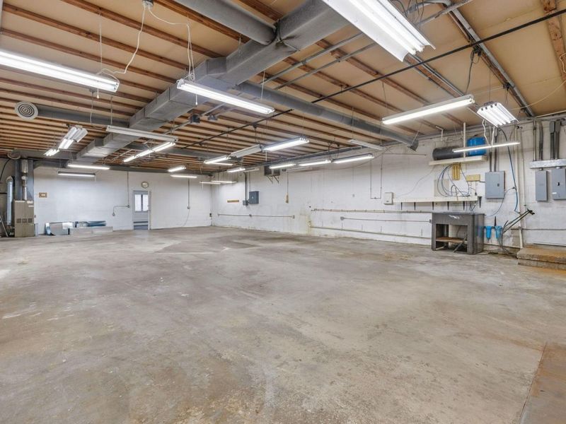 8028 Newark Road , Mount Vernon, OH 43050 Photo 13