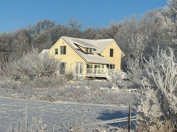 984 P Avenue , Jefferson, IA 69521