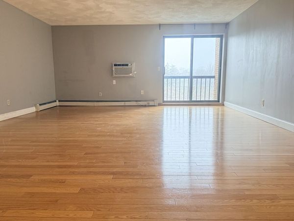 245 Sea St, Unit 45, Quincy, MA 02169