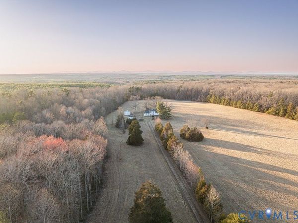 25805 N James Madison Highway , New Canton, VA 23123