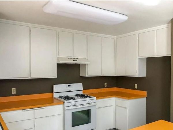 2240 India Street, Los Angeles, CA 90039