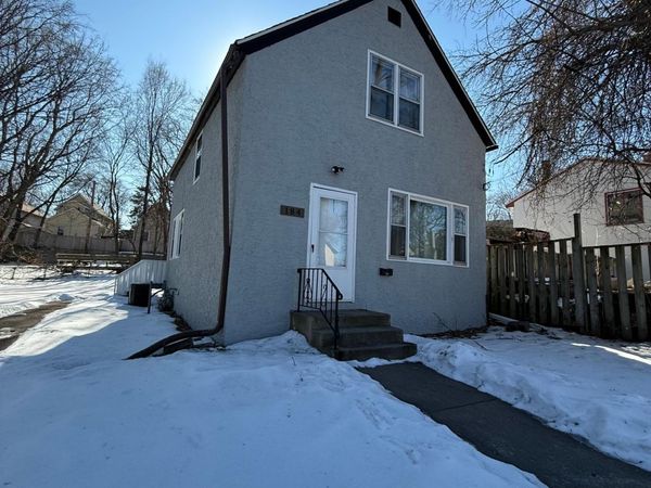 184 Granite Street , Saint Paul, MN 55117