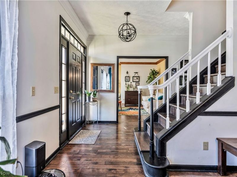 7129 Fenwick Avenue NE, Canton, OH 44721 Photo 2