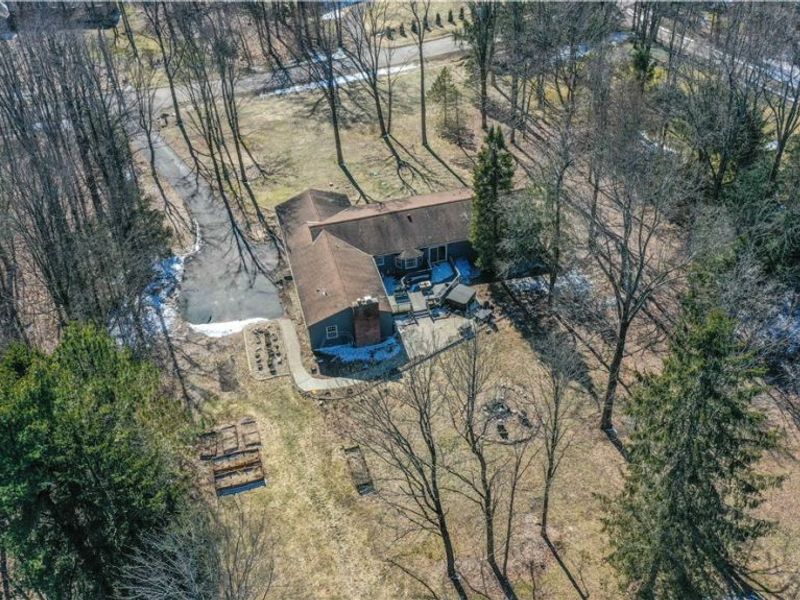 11180 Whitewood Drive, Newbury, OH 44065 Photo 8