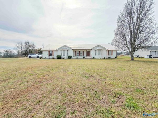 1646 County Road 439, Hillsboro, AL 35643