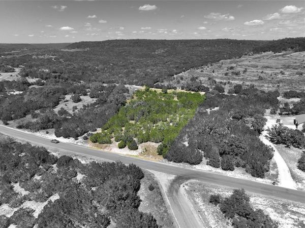 452 Whitewater DR , Bertram, TX 78605