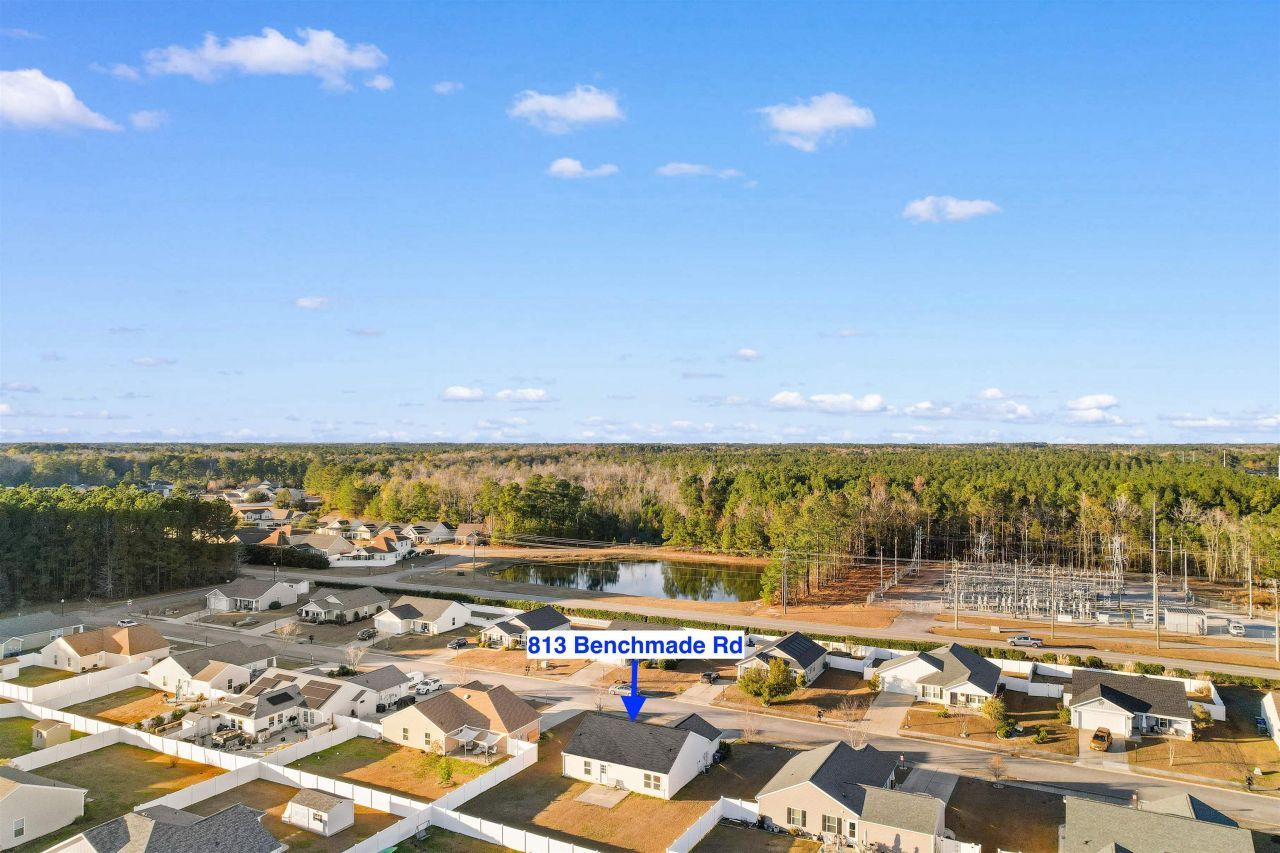 813 Benchmade Rd.  Photo 37