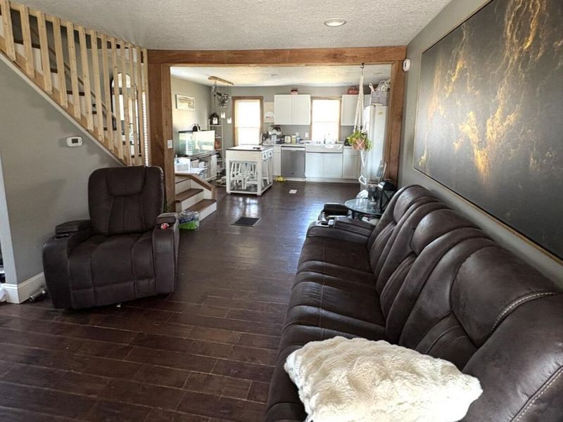 327 Moreland Street , Saint Louisville, OH 43071 Photo 2