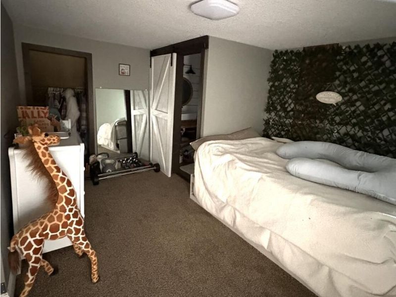 327 Moreland Street, Saint Louisville, OH 43071 Photo 9