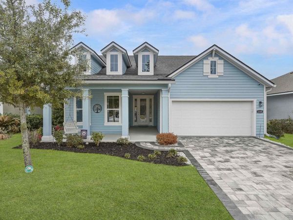 1105 Laurel Valley Dr, Orange Park, FL 32065
