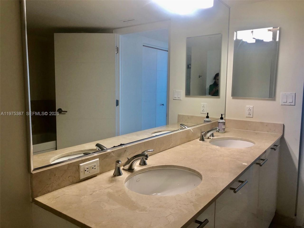 1800 N Bayshore Dr, Unit 2901, Miami, FL 33132 Photo
