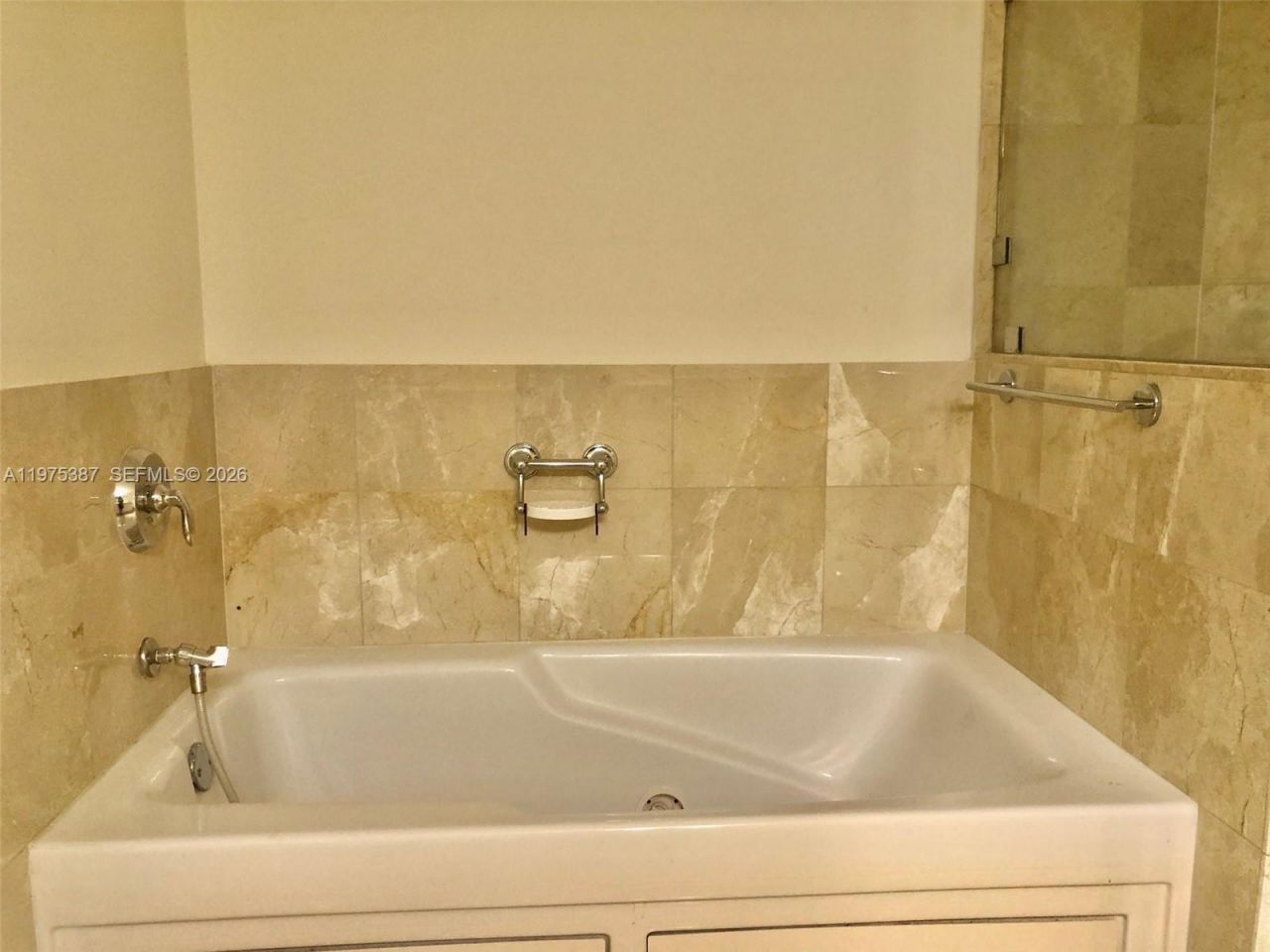 1800 N Bayshore Dr, Unit 2901, Miami, FL 33132 Photo