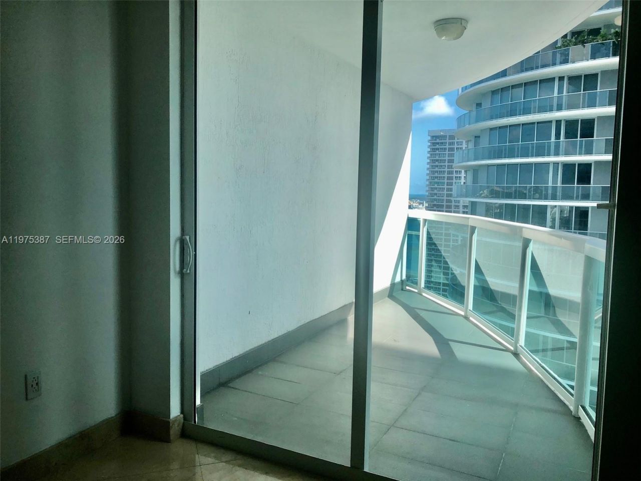 1800 N Bayshore Dr, Unit 2901, Miami, FL 33132 Photo