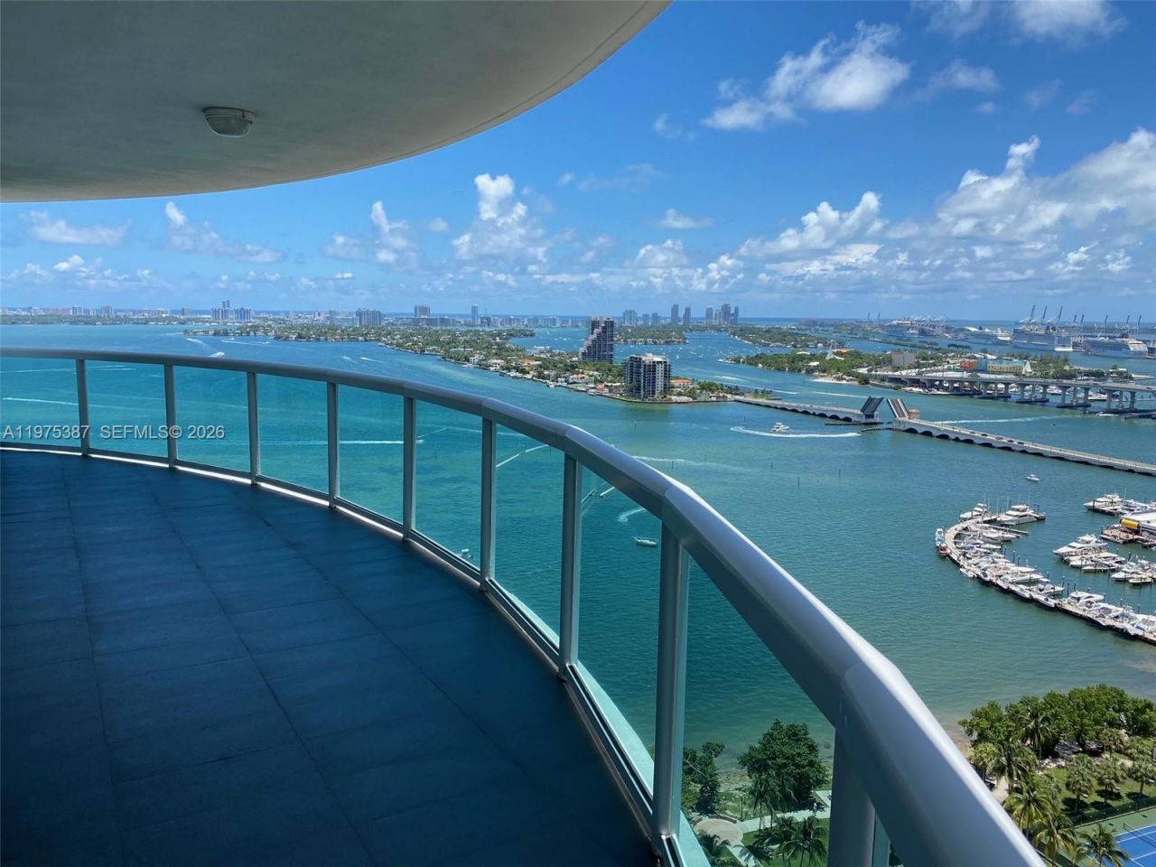 1800 N Bayshore Dr, Unit 2901, Miami, FL 33132 Photo