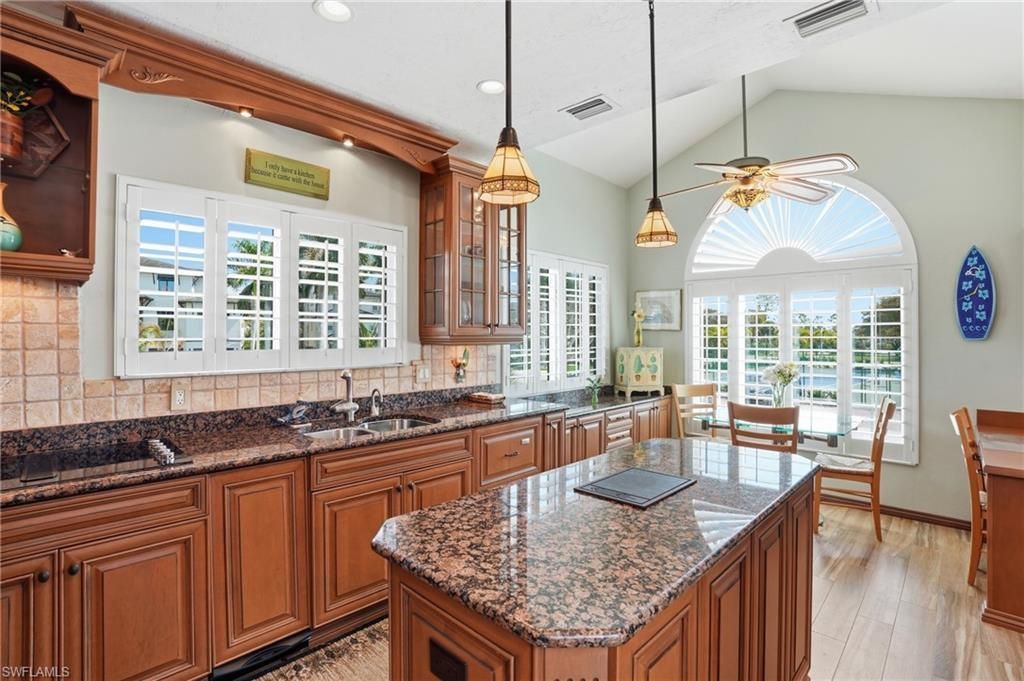 17062 Marina Cove Ln, Fort Myers, FL 33908 Photo