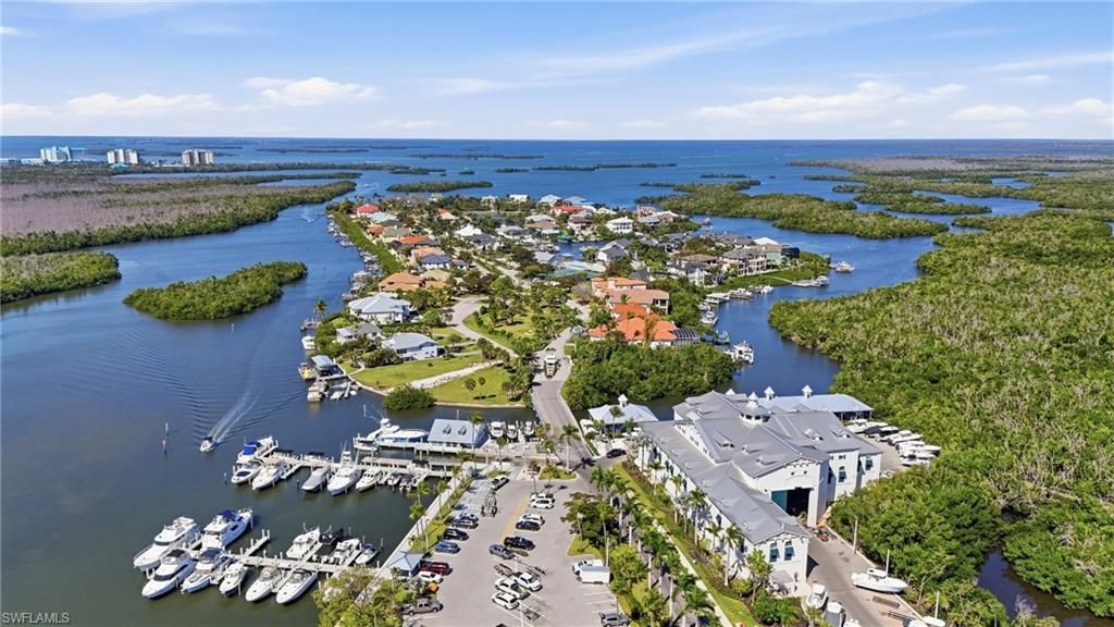 17062 Marina Cove Ln, Fort Myers, FL 33908 Photo