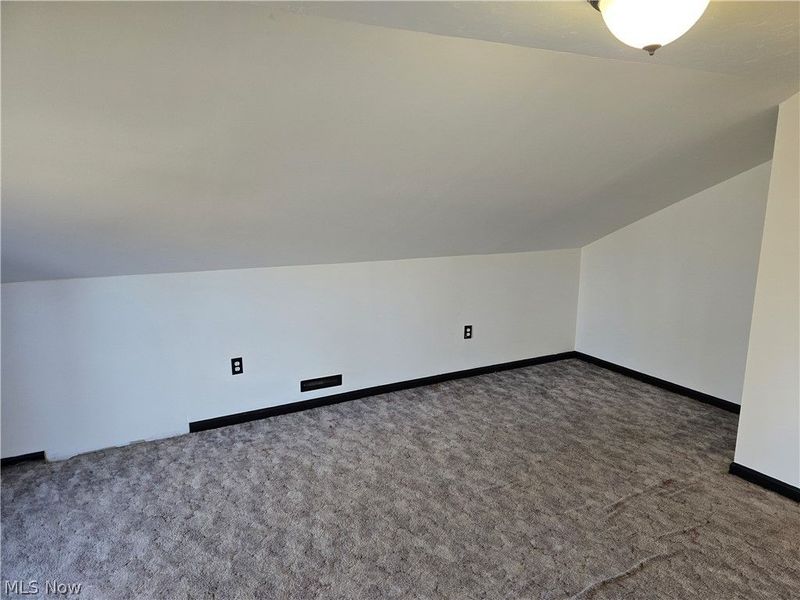 267 Milan Avenue , Amherst, OH 44001 Photo 13