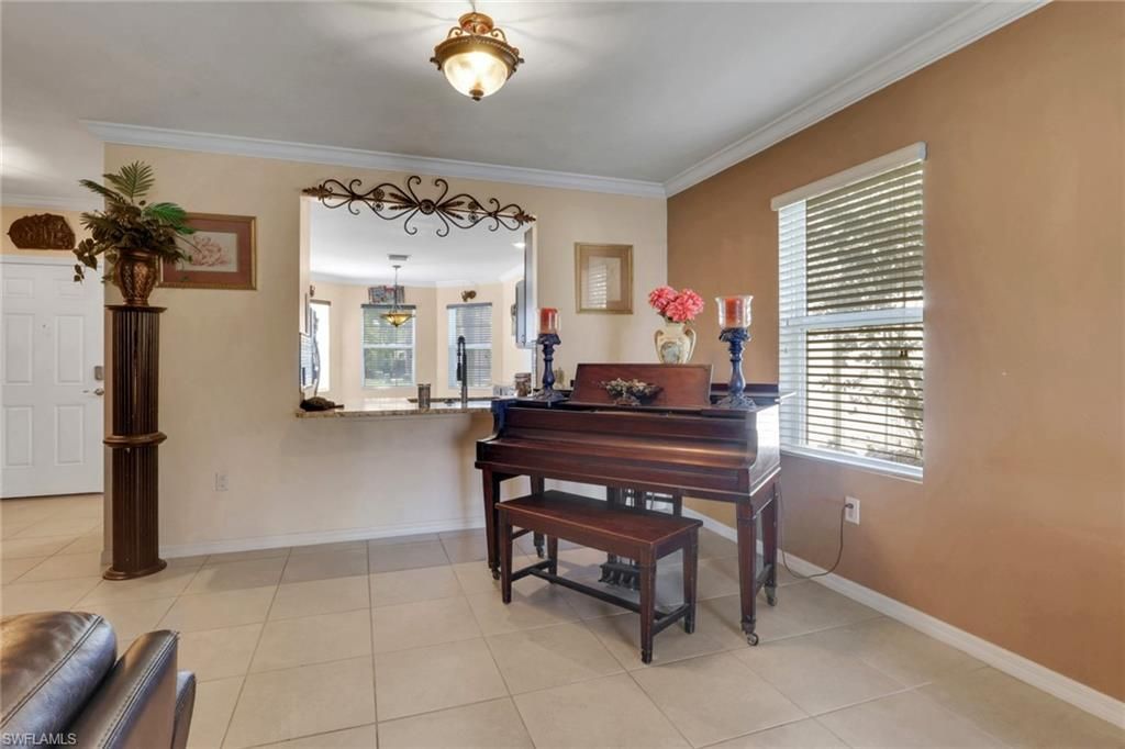 3440 Acapulco Cir, Cape Coral, FL 33909 Photo