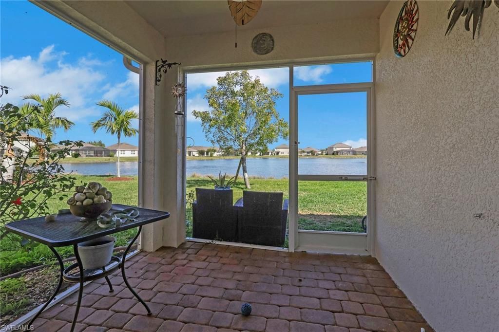 3440 Acapulco Cir, Cape Coral, FL 33909 Photo