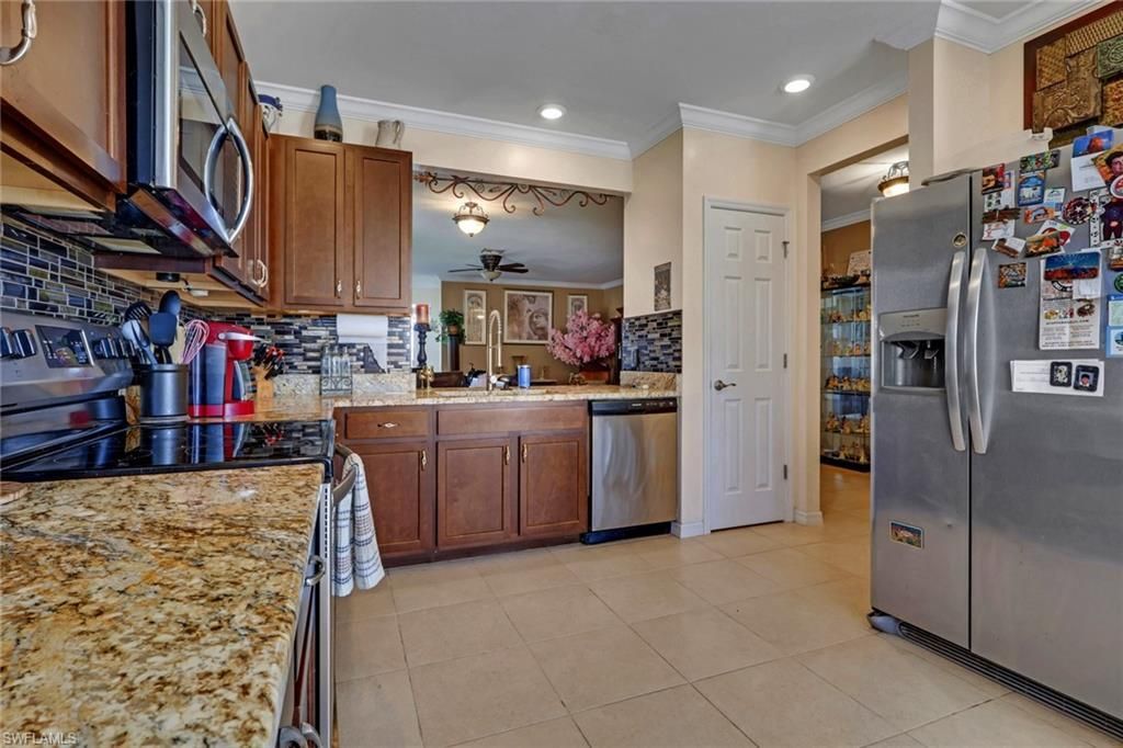 3440 Acapulco Cir, Cape Coral, FL 33909 Photo