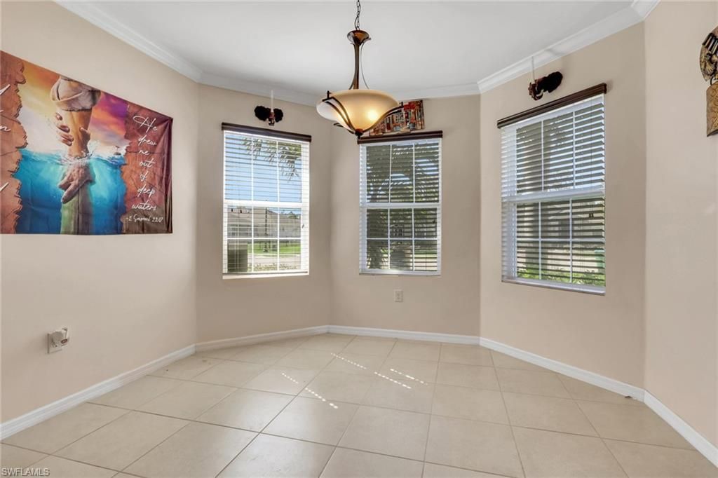 3440 Acapulco Cir, Cape Coral, FL 33909 Photo