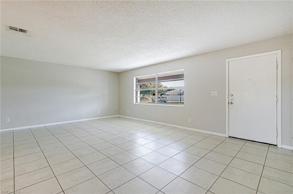 228 Highview Ave, Lehigh Acres, FL 33936 Photo