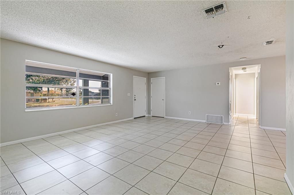 228 Highview Ave, Lehigh Acres, FL 33936 Photo