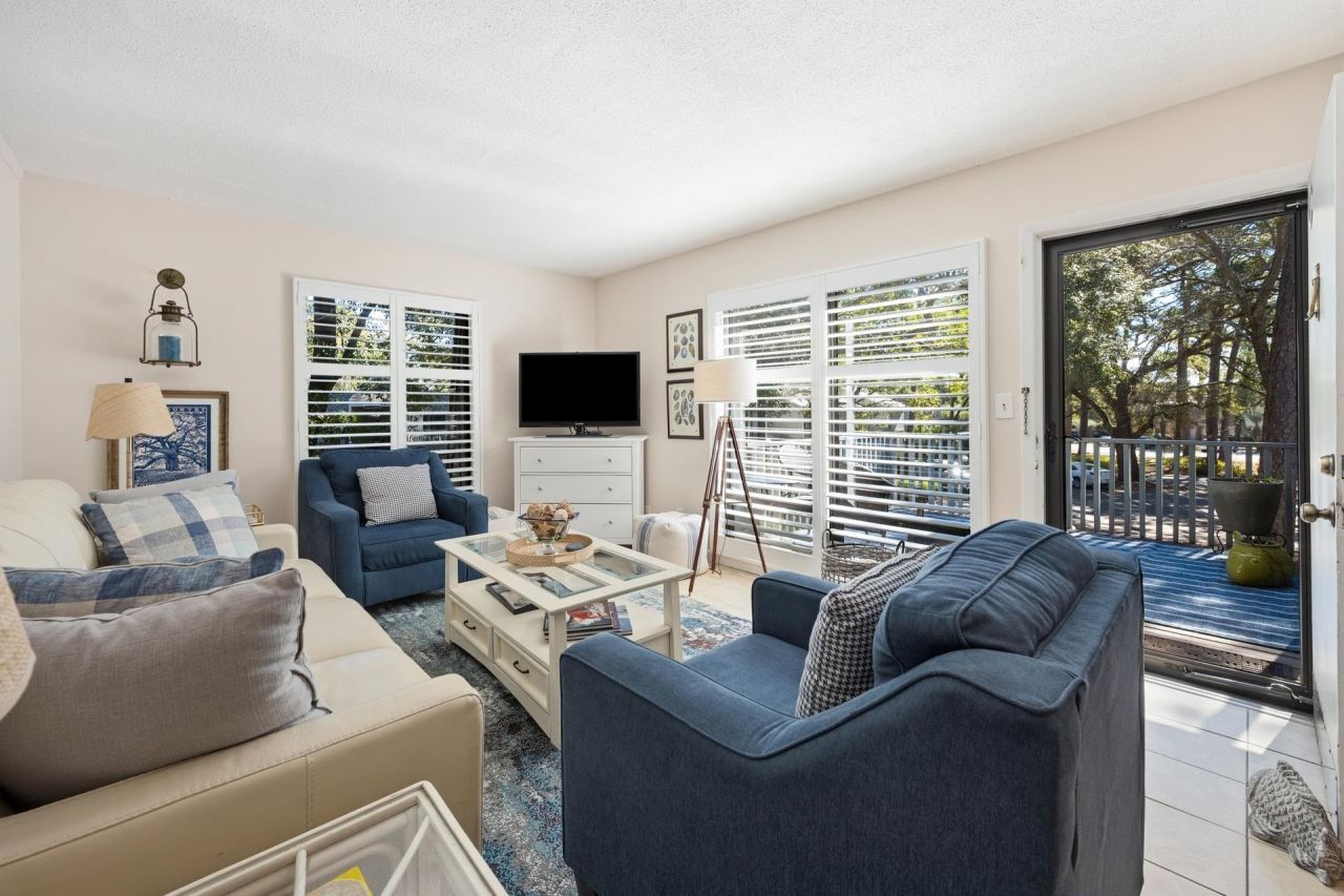 88 Salt Marsh Circle  Photo 4