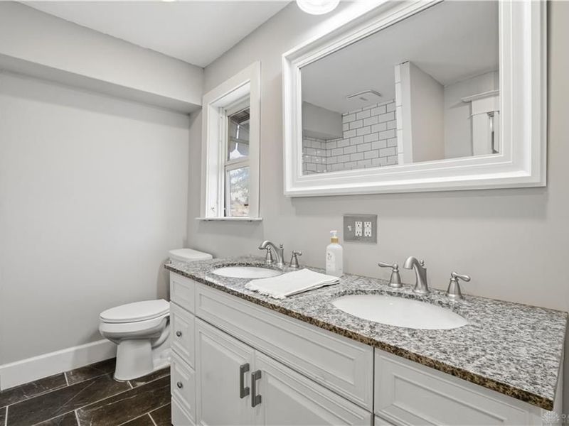 146 N Spring Street, Wilmington, OH 45177 Photo 24