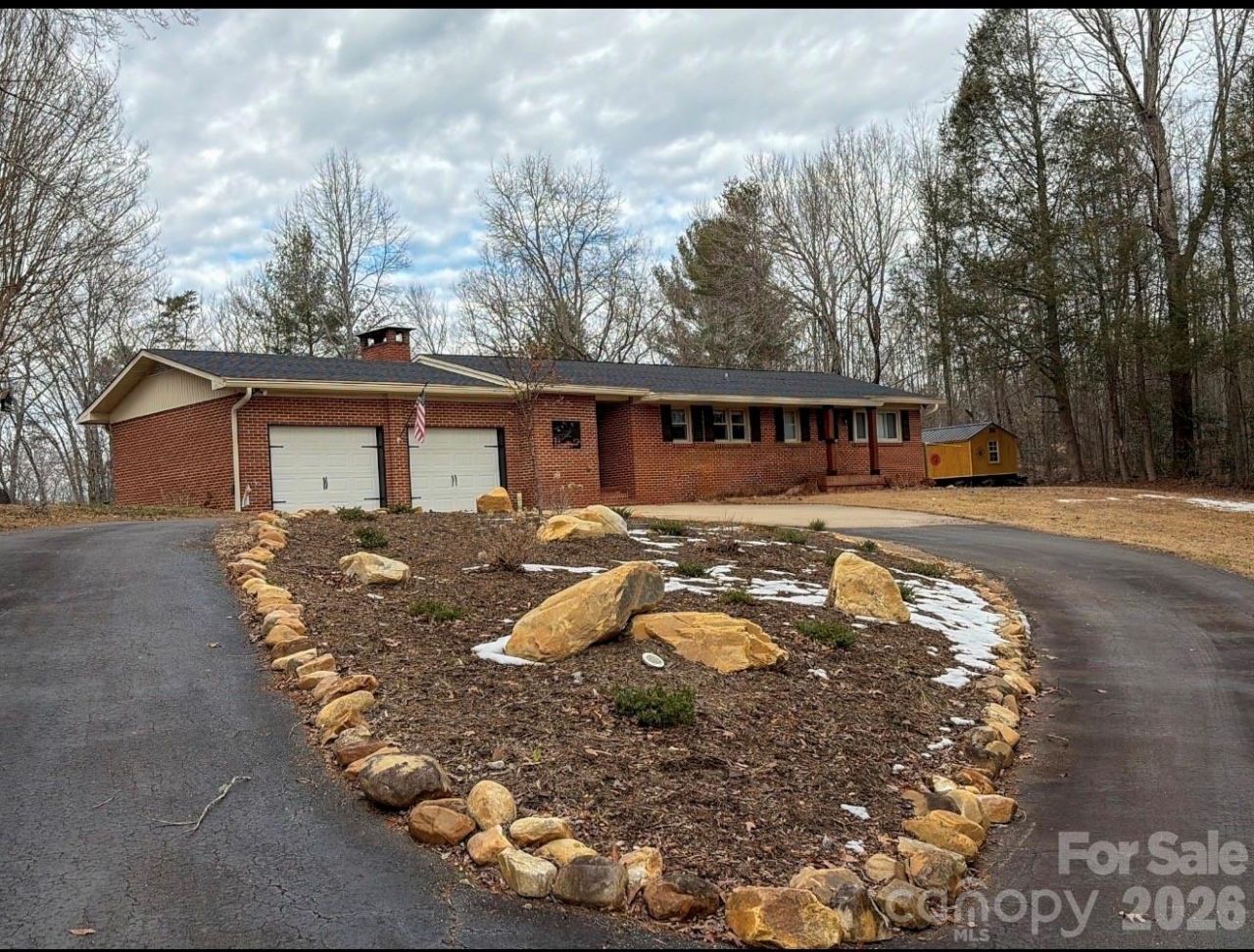 150 Revonda Drive, Nebo, NC 28761 Main Photo