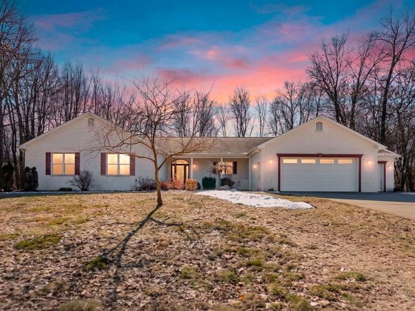 7625 Timberview Avenue, Kalamazoo, MI 49009