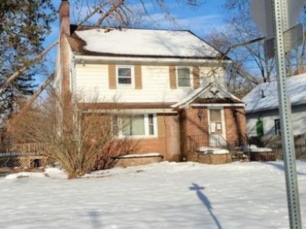 122 Elm Street, Syracuse, NY 13212