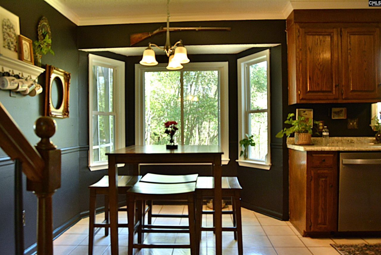 433 Winding Way  Photo 14