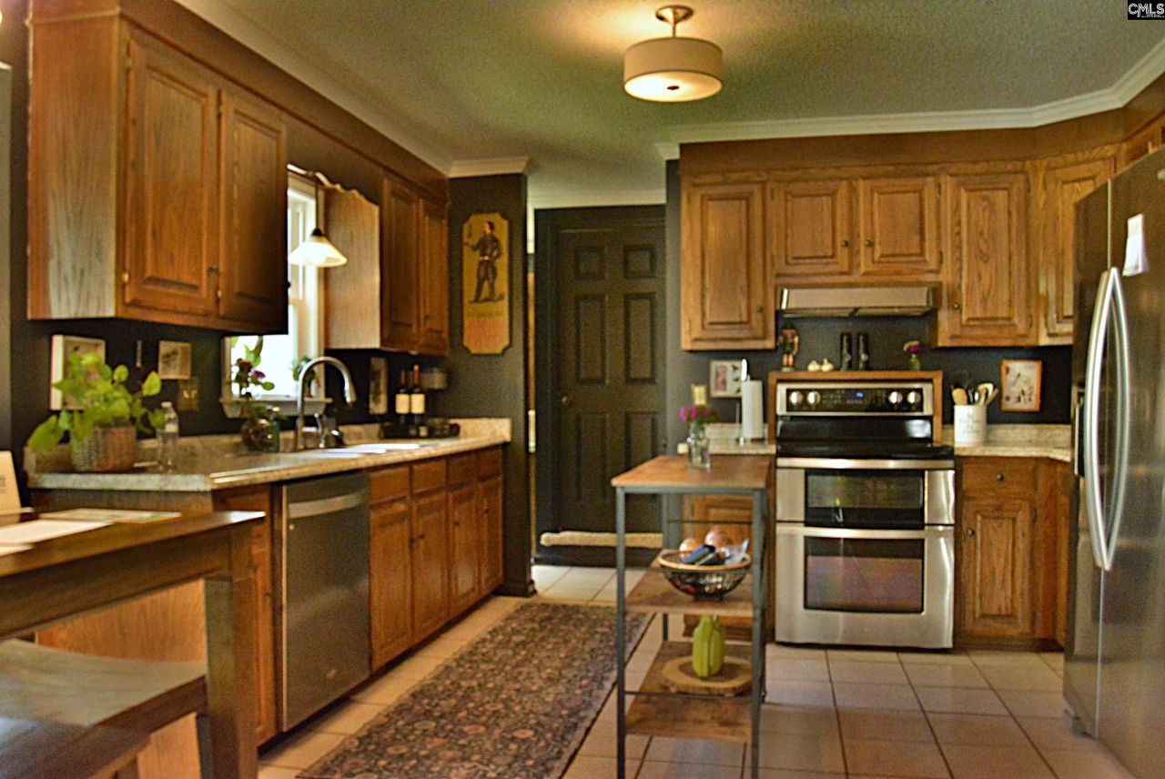 433 Winding Way  Photo 19