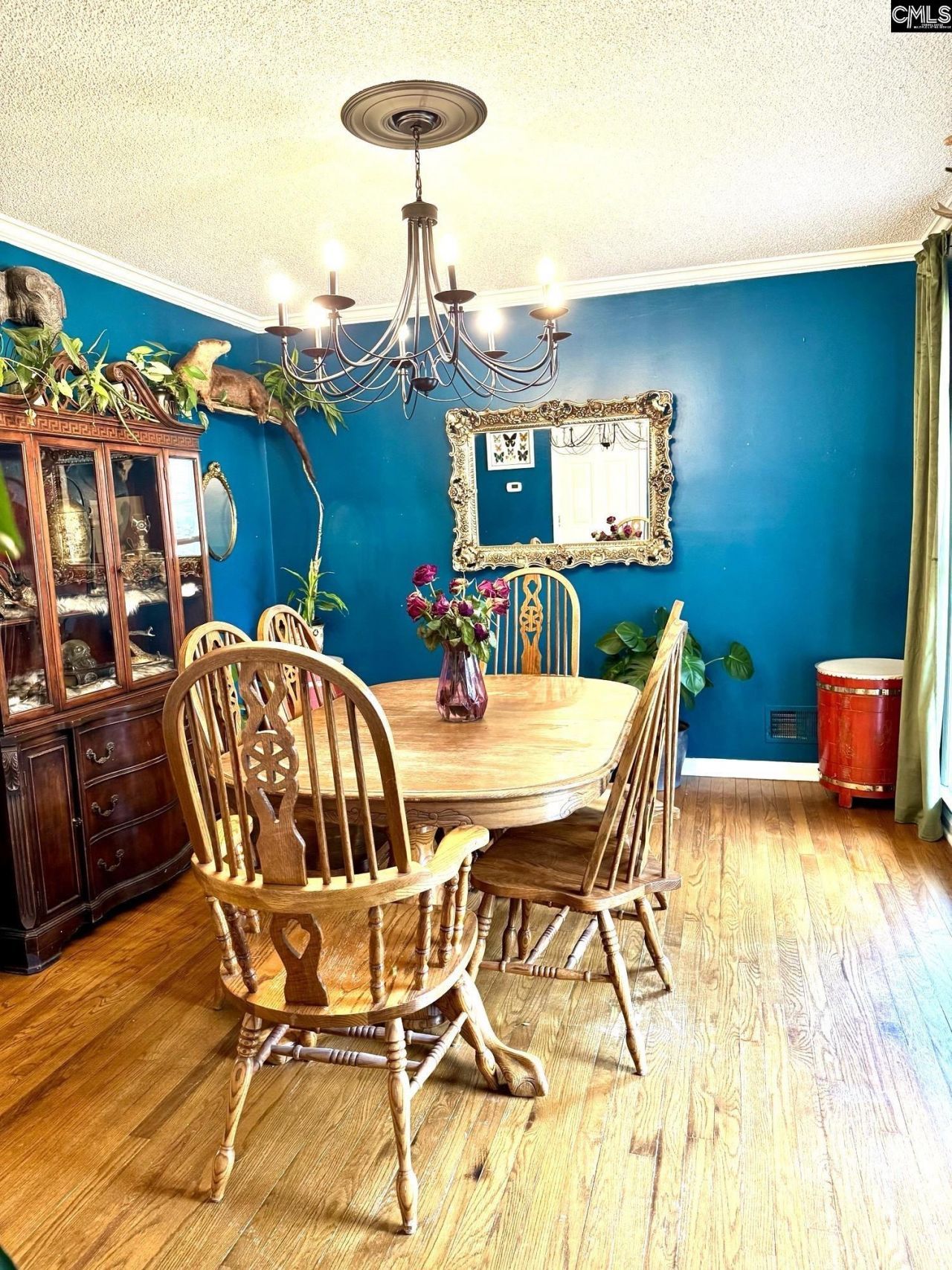 433 Winding Way  Photo 19