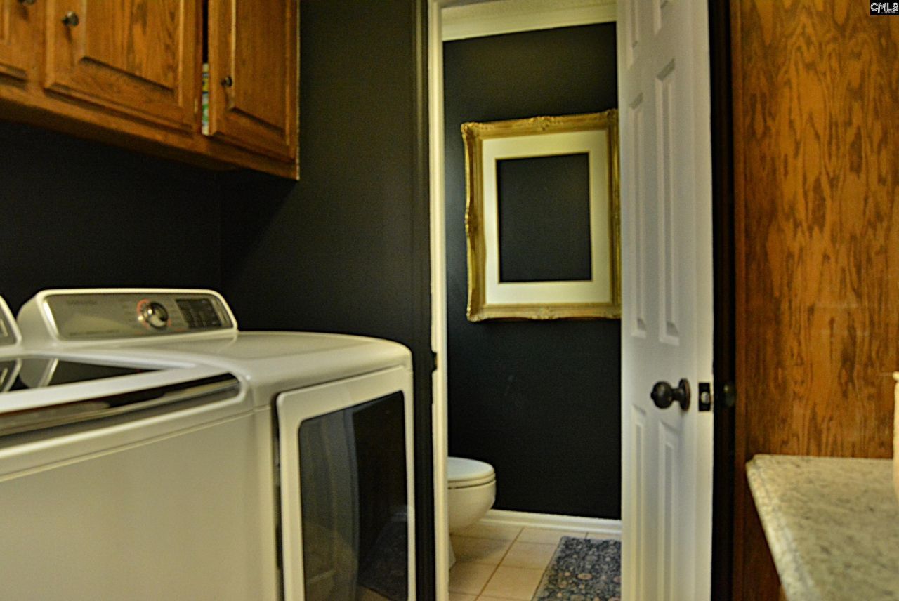 433 Winding Way  Photo 23