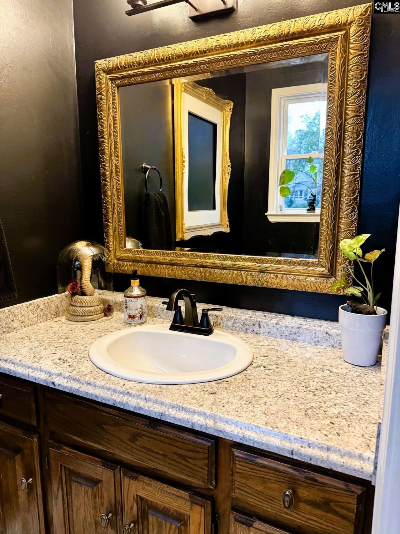 433 Winding Way  Photo 30