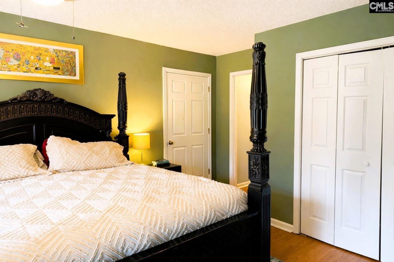 433 Winding Way  Photo 30