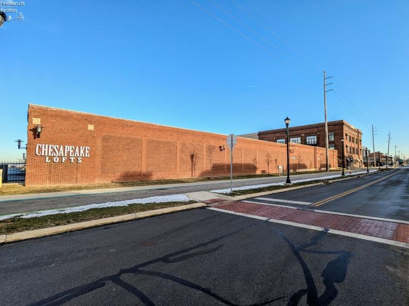 401 W SHORELINE Drive, Unit 312, Sandusky, OH 44870 Photo 1