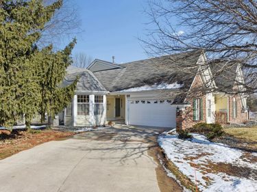 1261 Pond View Lane, White Bear Twp, MN 55110