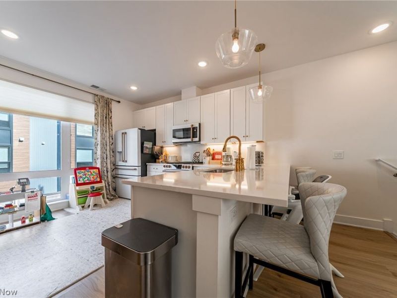 7311 Catlin Court, Cleveland, OH 44102 Photo 12