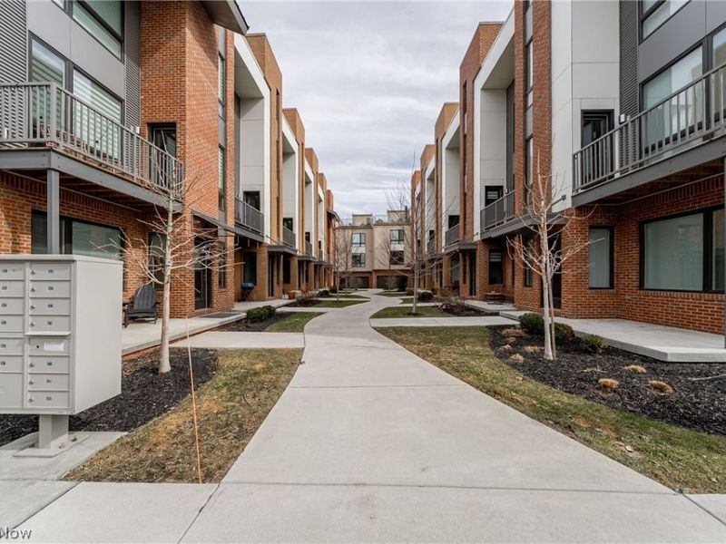 7311 Catlin Court, Cleveland, OH 44102 Photo 46