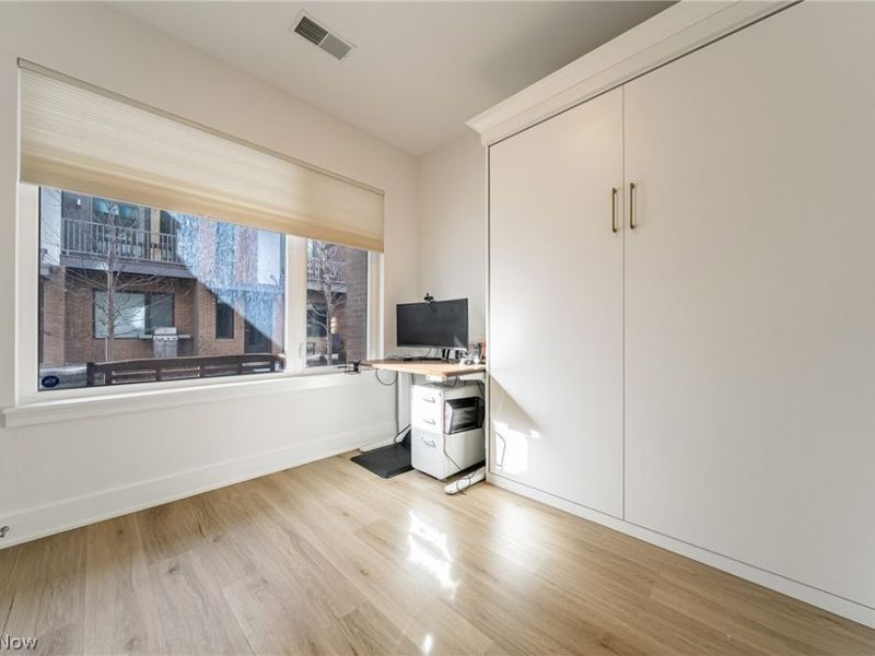 7311 Catlin Court, Cleveland, OH 44102 Photo 5