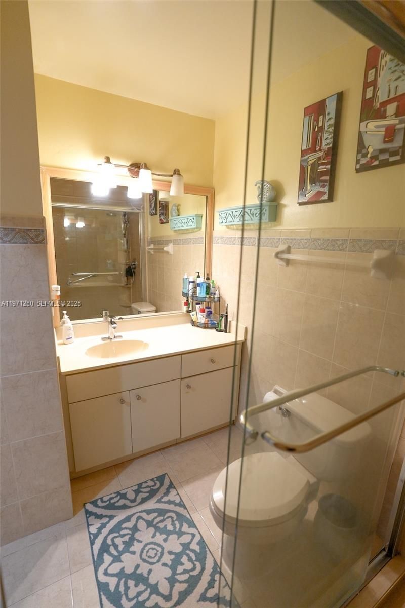 1159 W 40th St , Unit 16, Hialeah, FL 33012 Photo